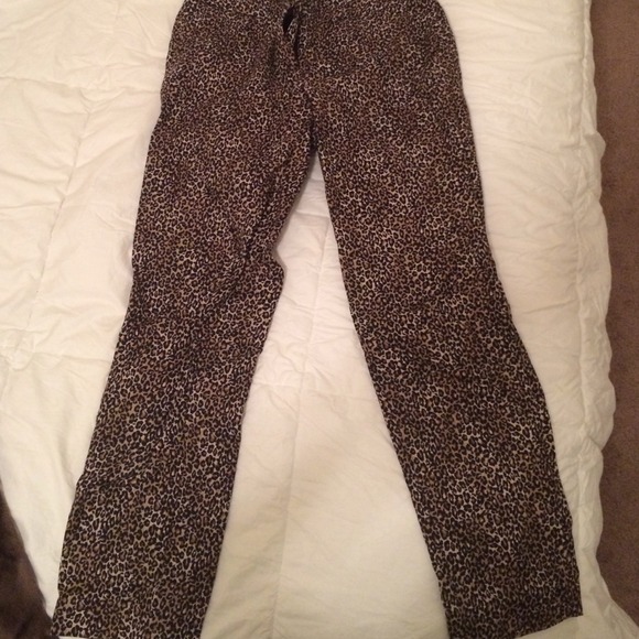 White House Black Market cheetah print capris