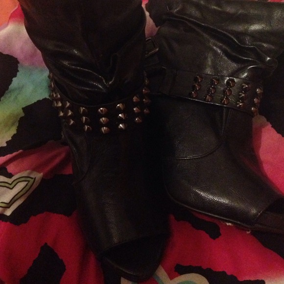 Open toe boots - Picture 4 of 4