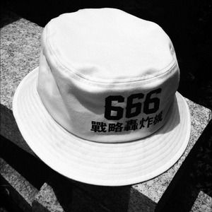 👽 666 Chinese Characters Bucket Hat 👽