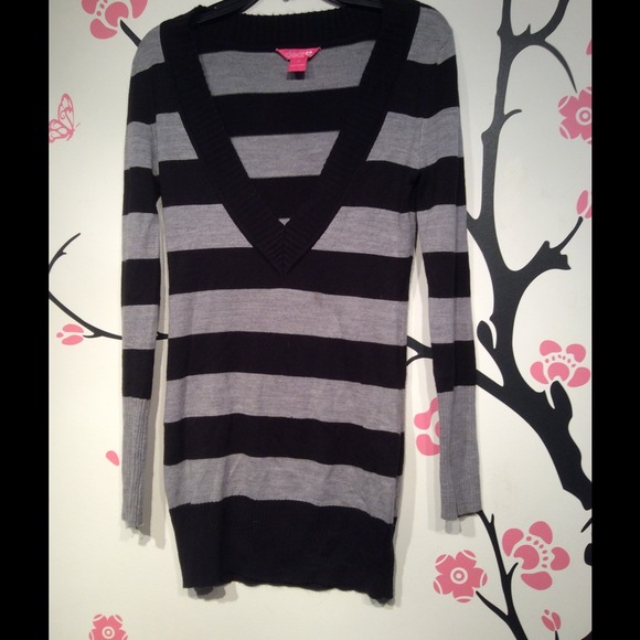 🚺Sweater black & grey dear ab - Picture 1 of 3