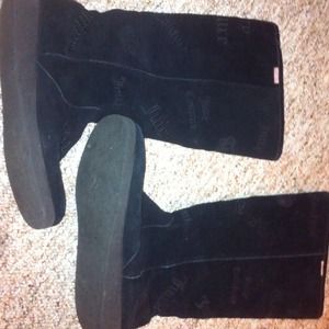 Juicy couture black boots faux suede size 10