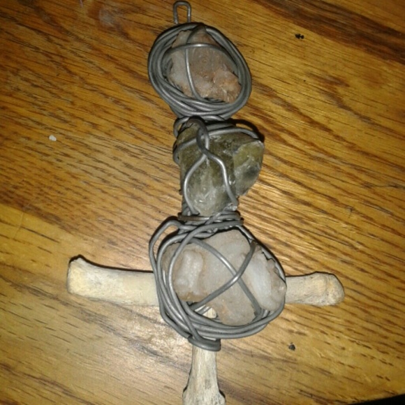 TripleGemstone Venusian Pendant with coyote Bone.