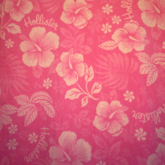 Hollister Beach Towel