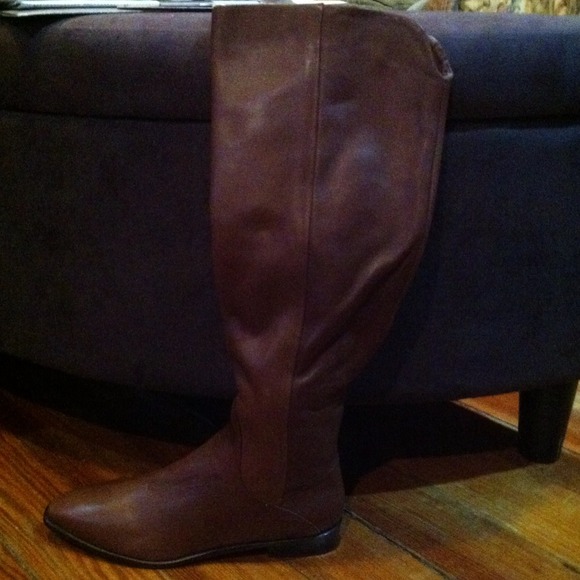 Vintage 70's Knee High Leather Boots🌸 - Picture 1 of 4