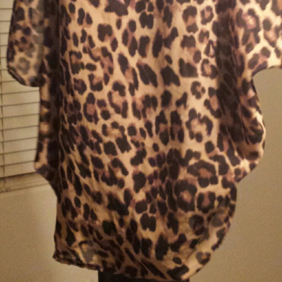 Leopard top - Picture 3 of 3