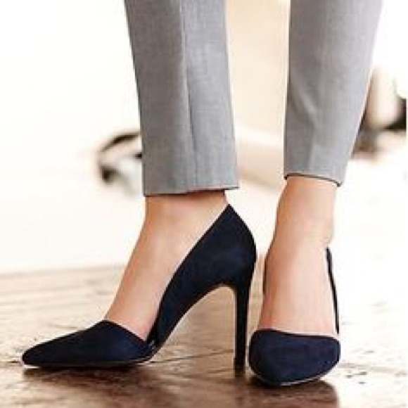 Banana Republic Shoes - Banana Republic Adelia D'Orsay Pump - black