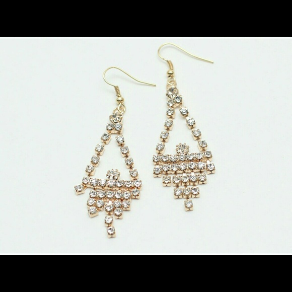 Earring - Picture 3 of 3