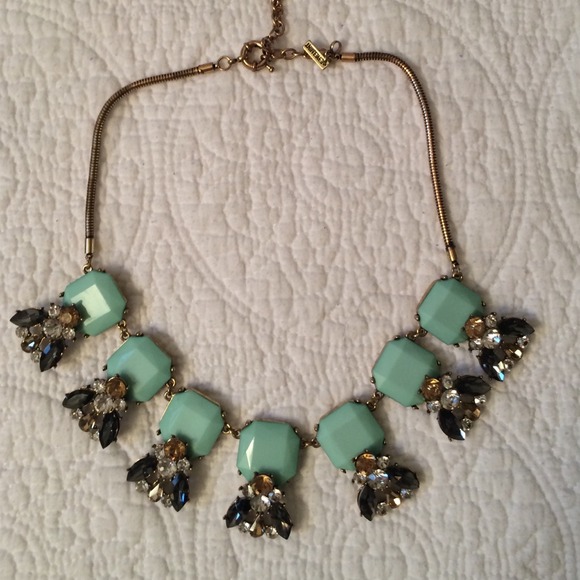 JewelMint Statement Necklace