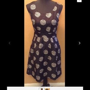 Banana republic size 2 sleeveless dress .