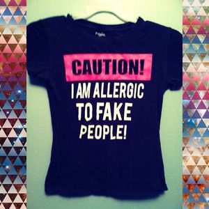 💝Rue 21 t-shirt😍