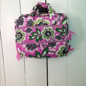 Vera Bradley Hanging Tolietry Organizer