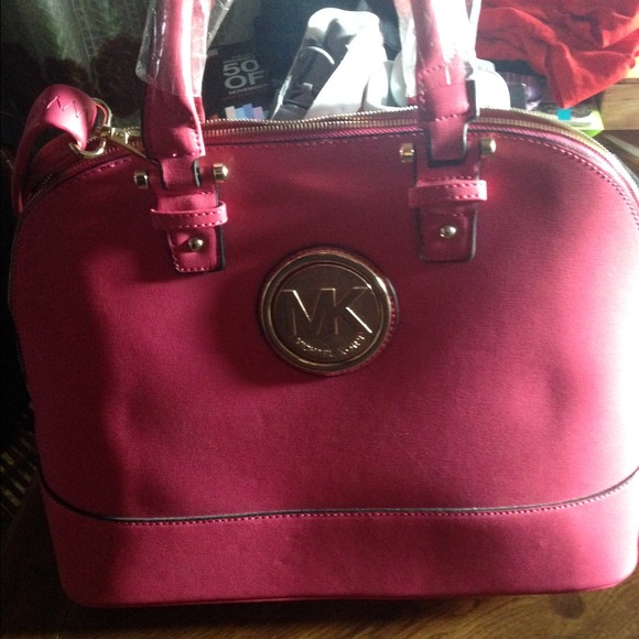 Pink Michael Kors hobo
