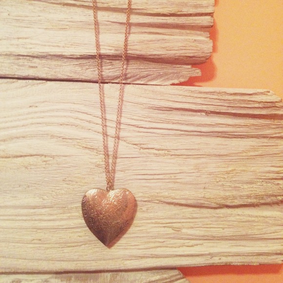 Silver heart locket