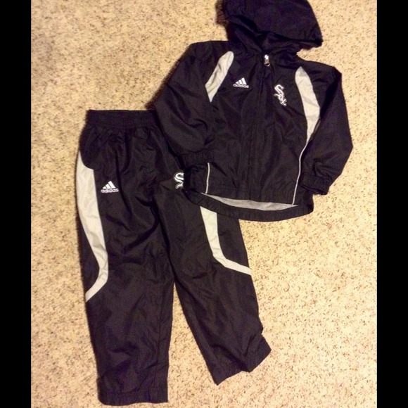 NWOT 3T Adidas Windbreaker set. Warm lining.