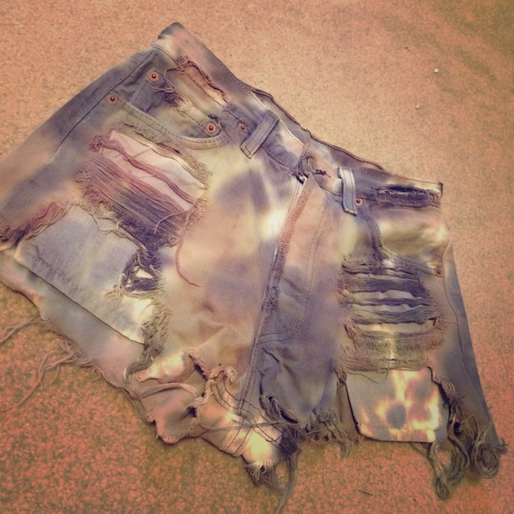 UO Levi's High Waist