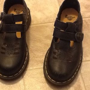 ON HOLD Size 5 (more like 6.5 or 7) Doc Martens
