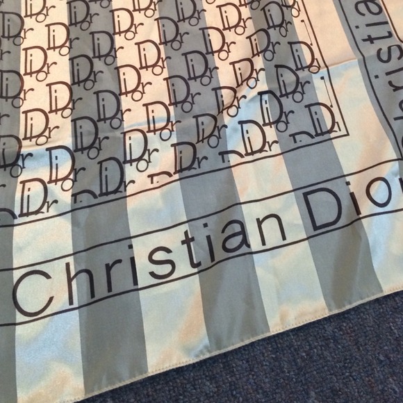 100% Authentic Dior Silk Scarf - Picture 4 of 4