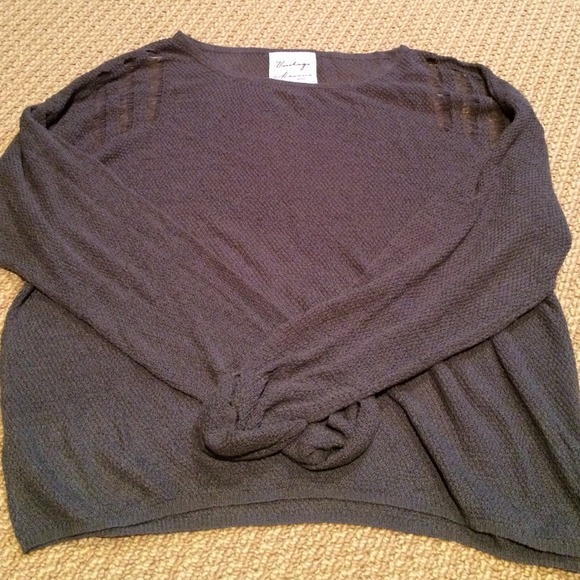 Vintage Havana ripped grey lightweight  sweater