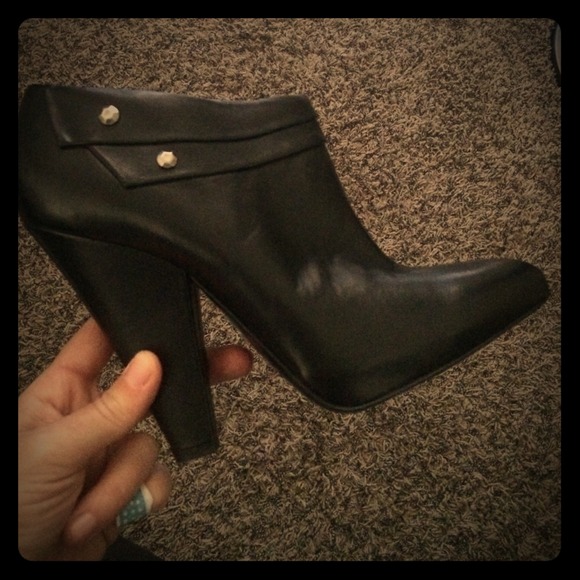 7 for all mankind black leather booties size 10