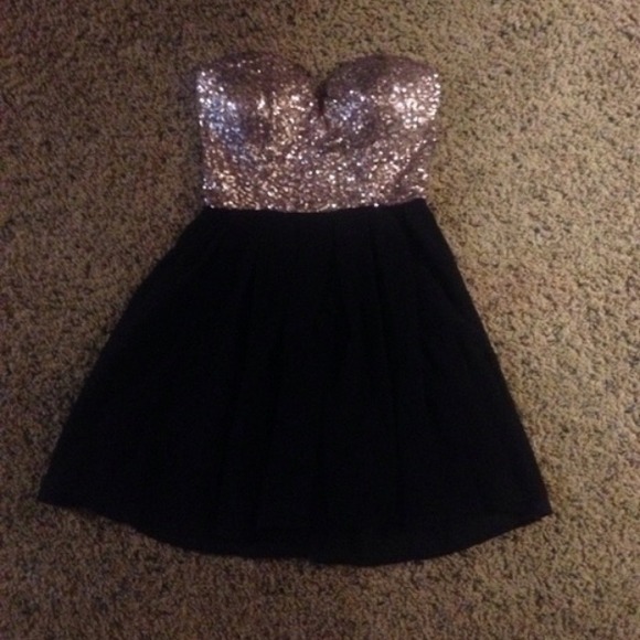 Gold Glitter Part Dress