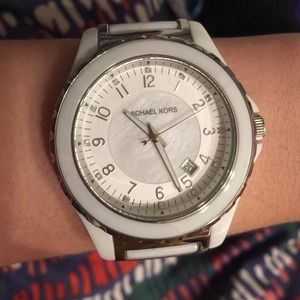 White & silver authentic Michael Kors watch.