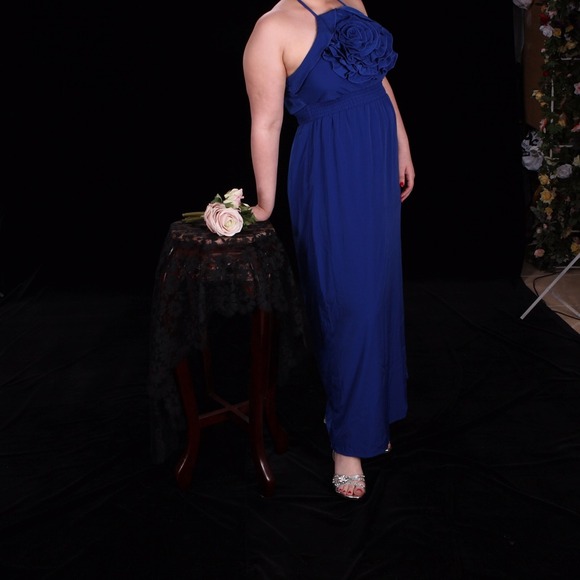 Blue Dress - Picture 1 of 2
