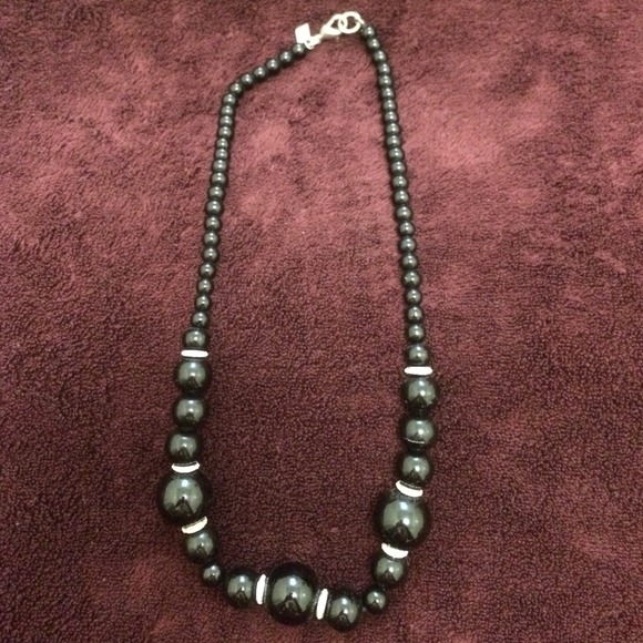 Banana republic black beaded necklace