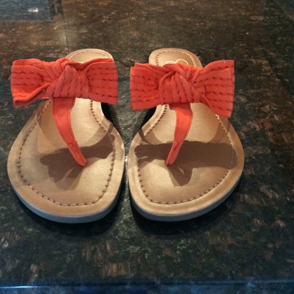 Jessica Simpson size 6 sandal