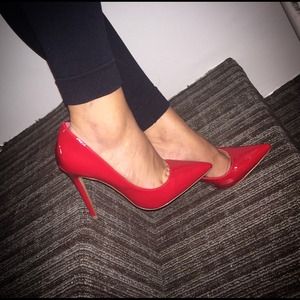 💥SALE💥 Gorgeous red pumps!!! Price is firm!