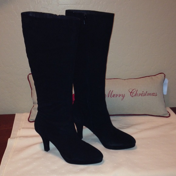 Black Faux Suede Boots
