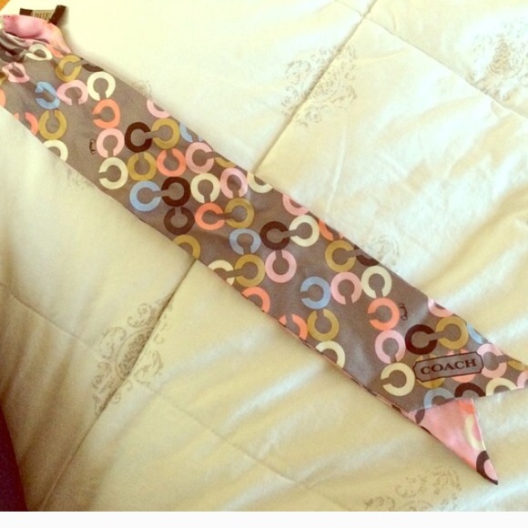 2 sided Real coach scarf - Picture 1 of 2