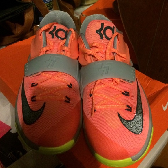 Lebron KD VII