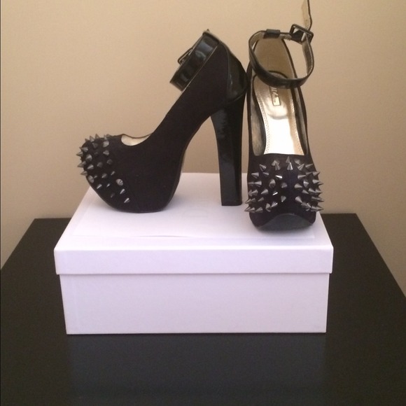 Wild Pair Shoes - Shoes