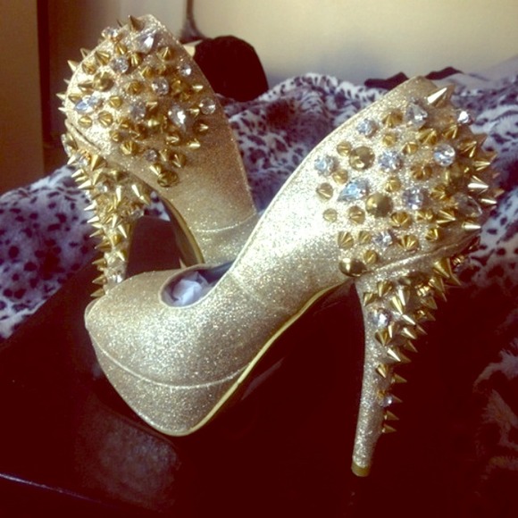 Gold open toe spiked pumps