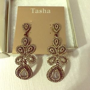 Tasha dangle earrings