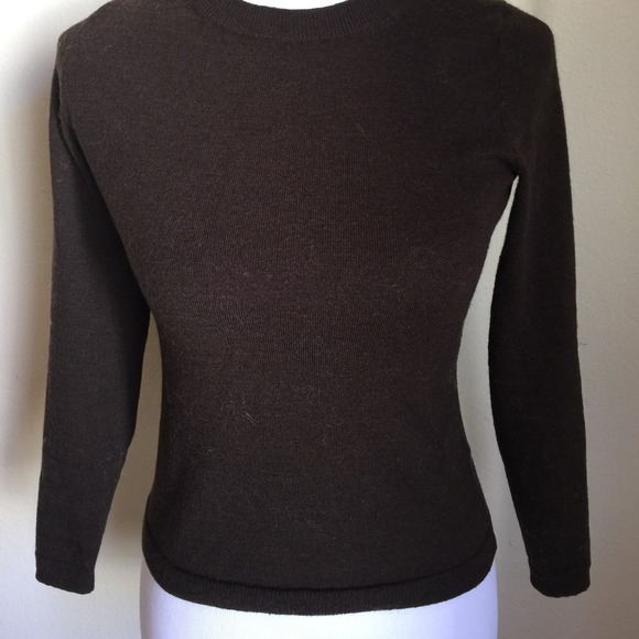 Banana R Italian Merino Wool sweater - Picture 3 of 3