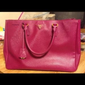 Authentic prada large fuchsia saffiano large tote