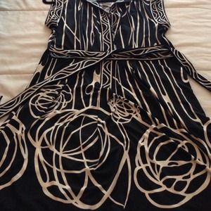 Bcbg dress - black & white