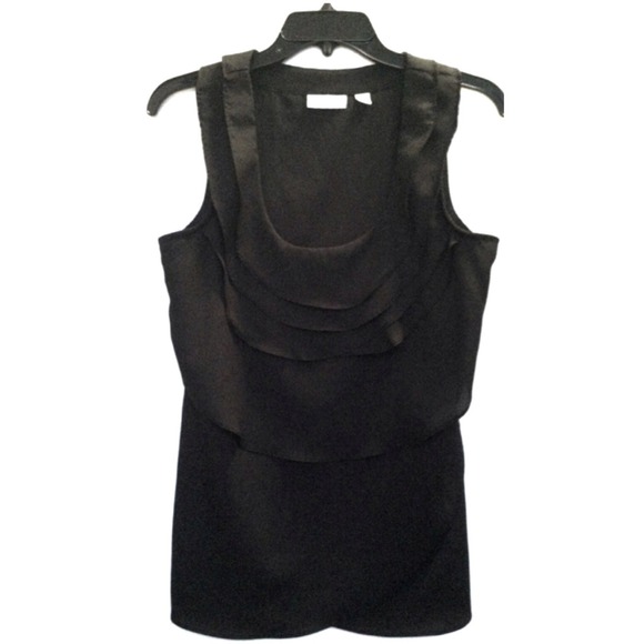 Black ruffle top New York & Company Size Small