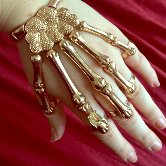 Gold skeleton hand bracelet/rings