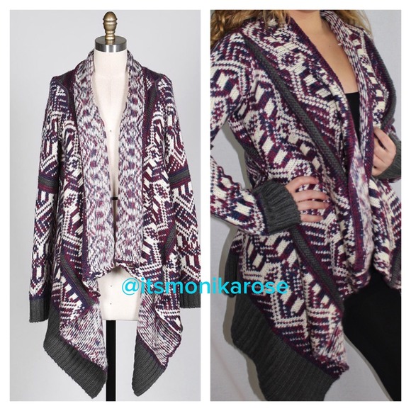 🔴SOLD🔴 Magenta Chunky Sweater Cardigan - Picture 3 of 4