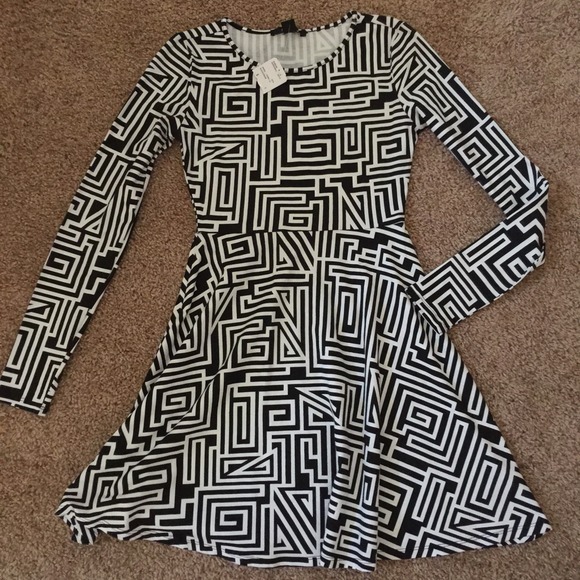 Forever 21 Dress - Picture 1 of 2