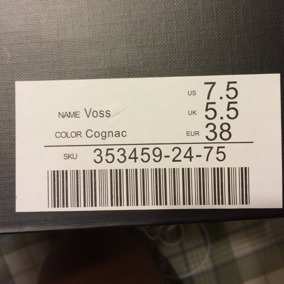 Brown boots *SOLD* - Picture 4 of 4