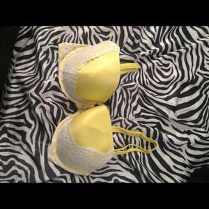 Victoria's Secret bra