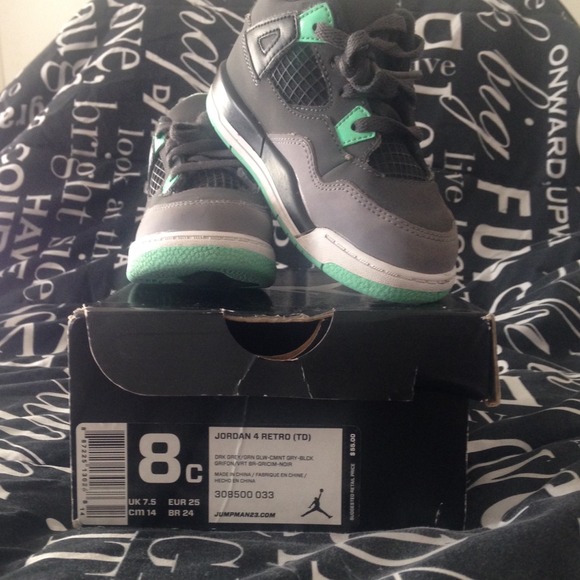 Toddler Jordans  Glow in the dark 4s