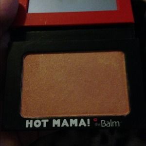 The Balm Hot Mama Blush & Eyeshadow