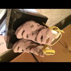 Women's high heel shoes.