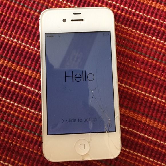 iPhone 4s Sprint - Picture 2 of 3