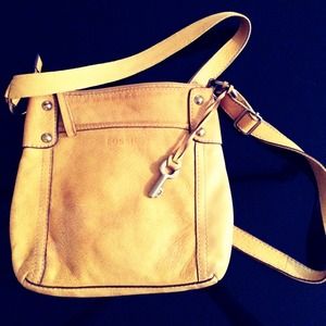 ❤️SALE❤️Fossil crossbody