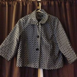 Circle print gray and black blazer